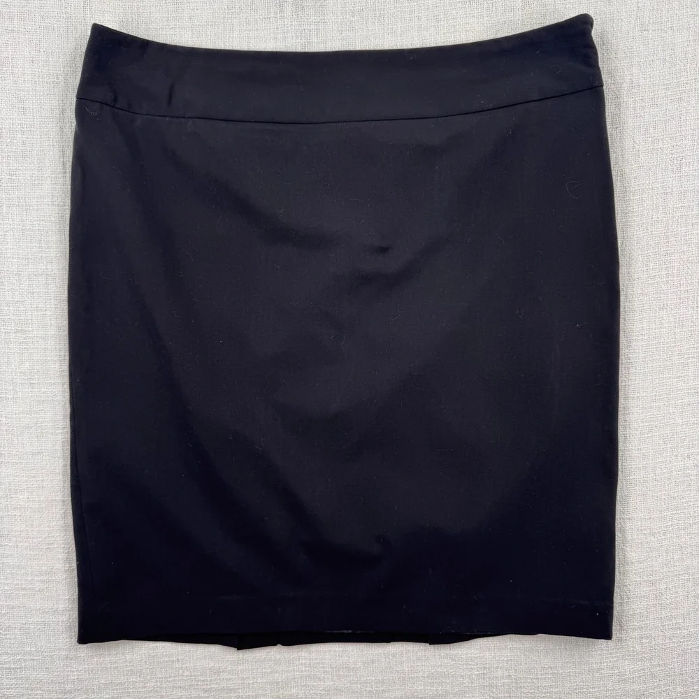 Liz Claiborne liz claiborne